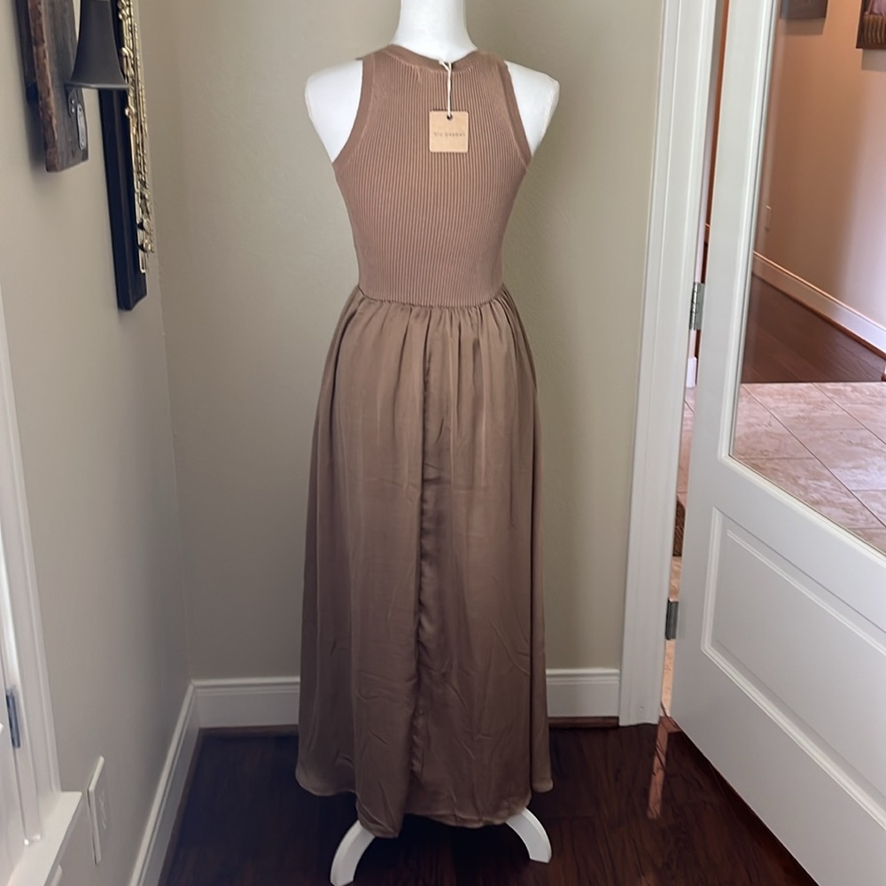 Blu Pepper Tan Sleeveless Maxi Dress - Picture 3 of 3